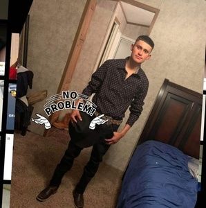 Meet your Posher, Misael